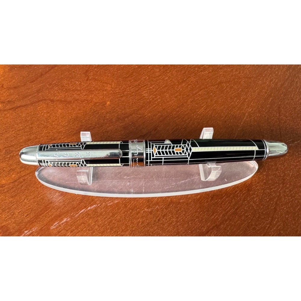 ACME- Frank Lloyd Wright - Robie House Rollerball Pen NO BOX